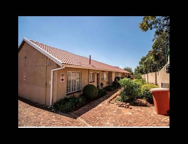 2 BEDROOM TOWNHOUSE FOR SALE IN NORKEM PARK